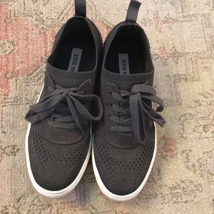 Steve Madden dark grey slip-on sneakers